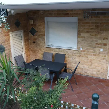 όμορφο με αυλή Apartament Saloniki